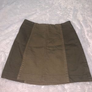 Two-toned Green Free People Skirt size 6!